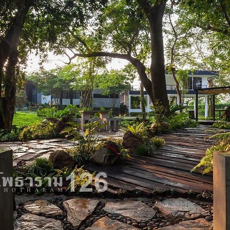Photharam126 Resort Ban Khlong Ta Khot 外观 照片